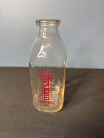 VINTAGE CONCORD DAIRY INC. ONE QUART BOTTLE