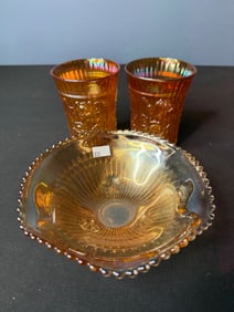 3 PIECES OF CARNIVAL GLASS