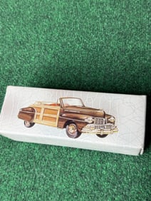 AVON 1942 LINCOLN CONTINENTAL CABRIOLET DECANTER
