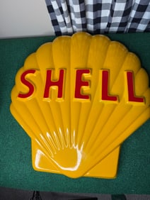 LARGE 3D SHELL CLAM PLASTIC SIGN.