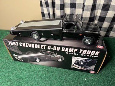 ACME 1967 Chevrolet C-30 Ramp Truck Black Custom 1:18 Diecast A1801710