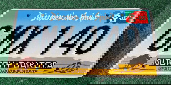 1 X 2002 North Dakota Discover the Spirit License Plate