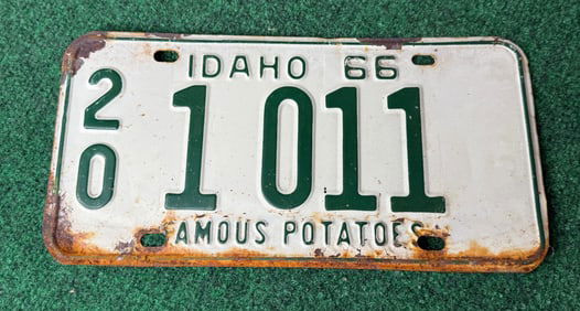 1 X Vintage 1966 Idaho Famous Potatoes License Plate