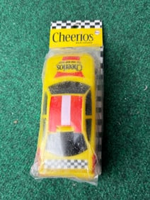 2010 Cherrios Bradshaw General Mills Snack racecar Container Plastic NEW in PACK