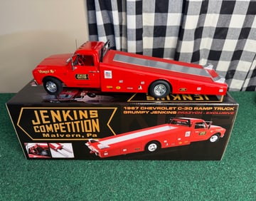 1967 CHEVROLET C-30 RAMP TRUCK 1:18 GRUMPY JENKINS VINTAGE RACE CAR HAULER ACME