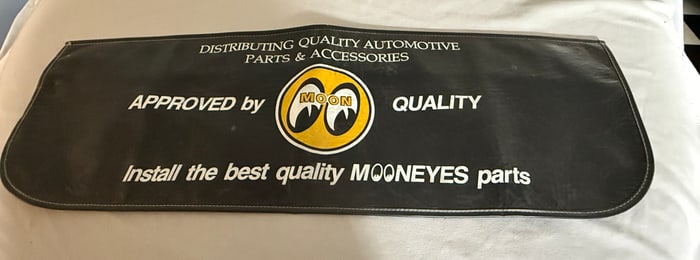 Moon Eyes Fender Cover