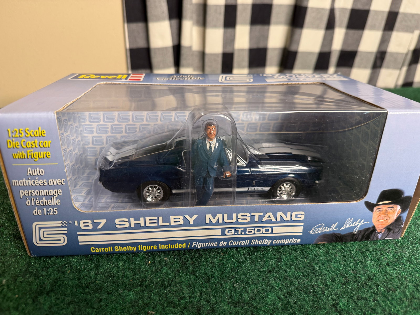 REVELL 1/25 1967 SHELBY MUSTANG GT 500 CARROLL SHELBY FIGURE VERY RARE (1 of 3)