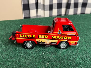 VTG. 1999 Johnny Lightning Super Magmas 1:24 Bill Golden’s Little Red Wagon