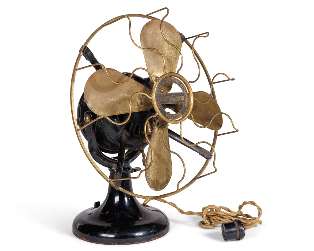 Western Electric Company Hawthorn Victor Fan (ca. 1906) (1 of 4)