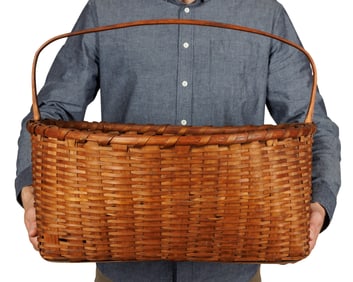 Kentucky Shaker Oval Work Basket (Kentucky, ca. 1830) 16 1/2 x 16 1/2 x 20 in. (41.9 x 41.9 x 50.8