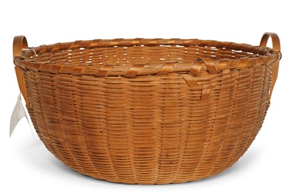 "Spider Bottomed" Basket in the Shaker Manner (19th century) 7 1/4 x 13 1/2 in. (18.4 x 34.3 cm.)