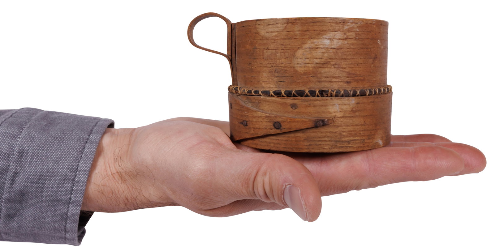 Shaker Herb Sieve (Eastern Community, ca. 1880) 2 1/2 x 3 1/2 in. (6.4 x 8.9 cm.) (1 of 7)