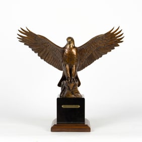 Kent Ullberg (1945- ): Victory Eagle