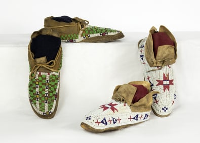 Unknown (19th/20th Century): Two Pairs of Moccasins (Arapaho & Cheyenne), c. 1890