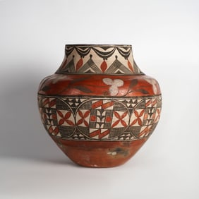 Zia Polychrome Olla, c. 1910