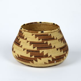 Yurok Basketry Bowl, c. 1910