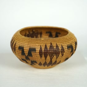 Maidu Coiled Basketry Bowl, c. 1910