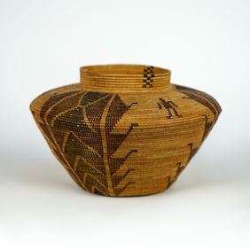 Yokuts-Tulare "Bottleneck" Basket, c. 1920