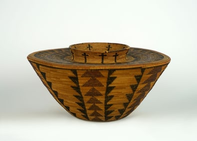 Tulare Coiled "Bottleneck" Basket, c. 1910