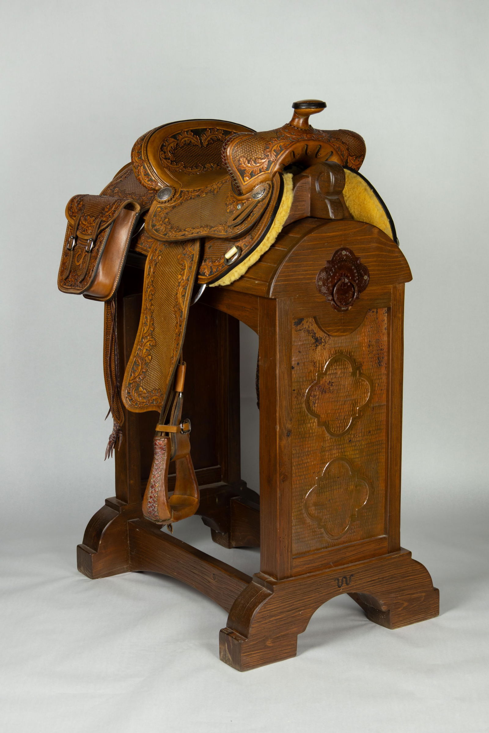 William Vanderveer, Nighthawk Saddle and Stand: William VanderveerNighthawk Saddle and Standleather, sterling silver, copper, fleeceleather inscribed: Nighthawk Saddlery W.G. Vanderveer Maker, Bandera, TXsilver inscribed: Blevins Buckle Pat. No. 3.