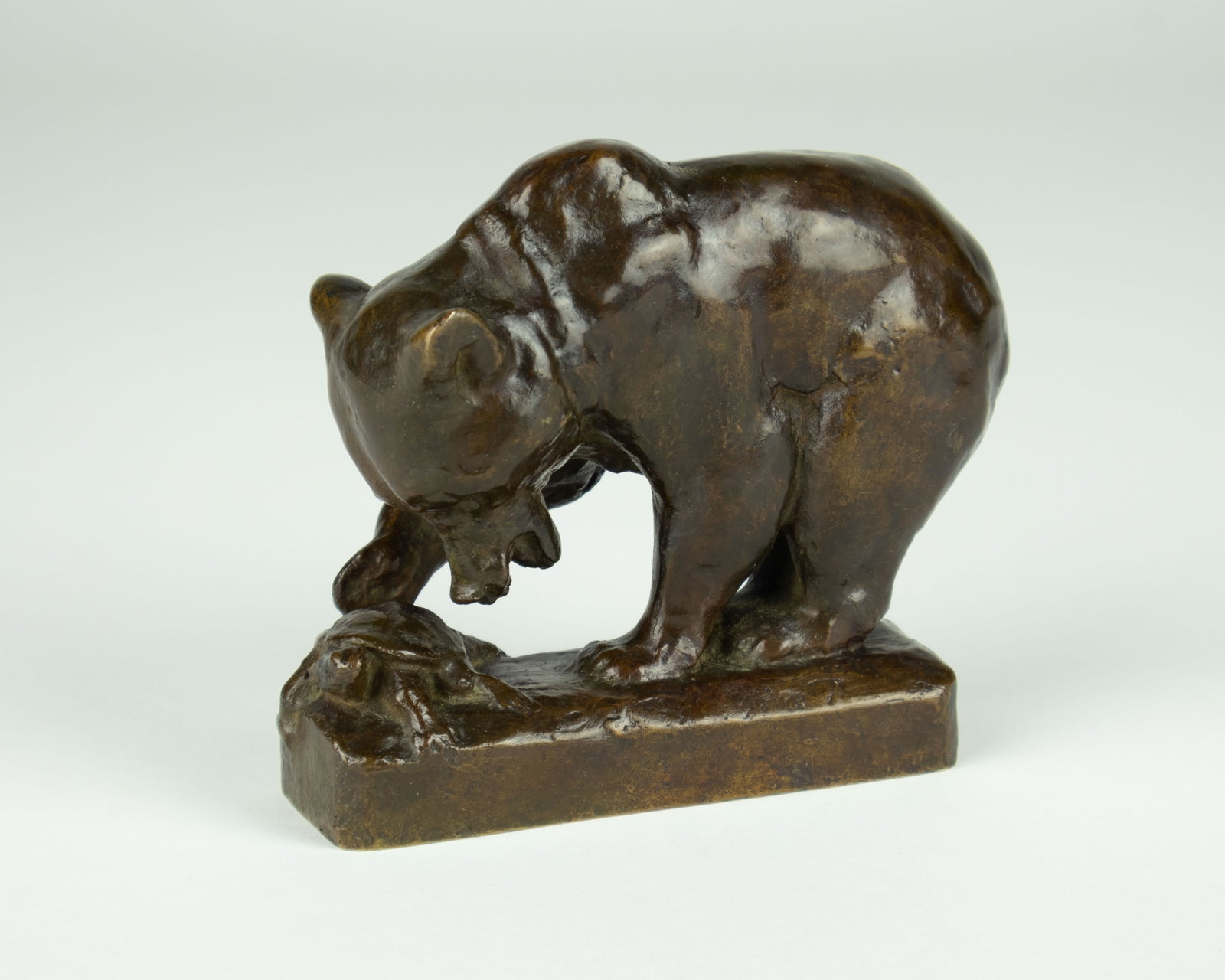 Edwin Willard Deming, Bear with Turtle, 1901 (1 of 6)