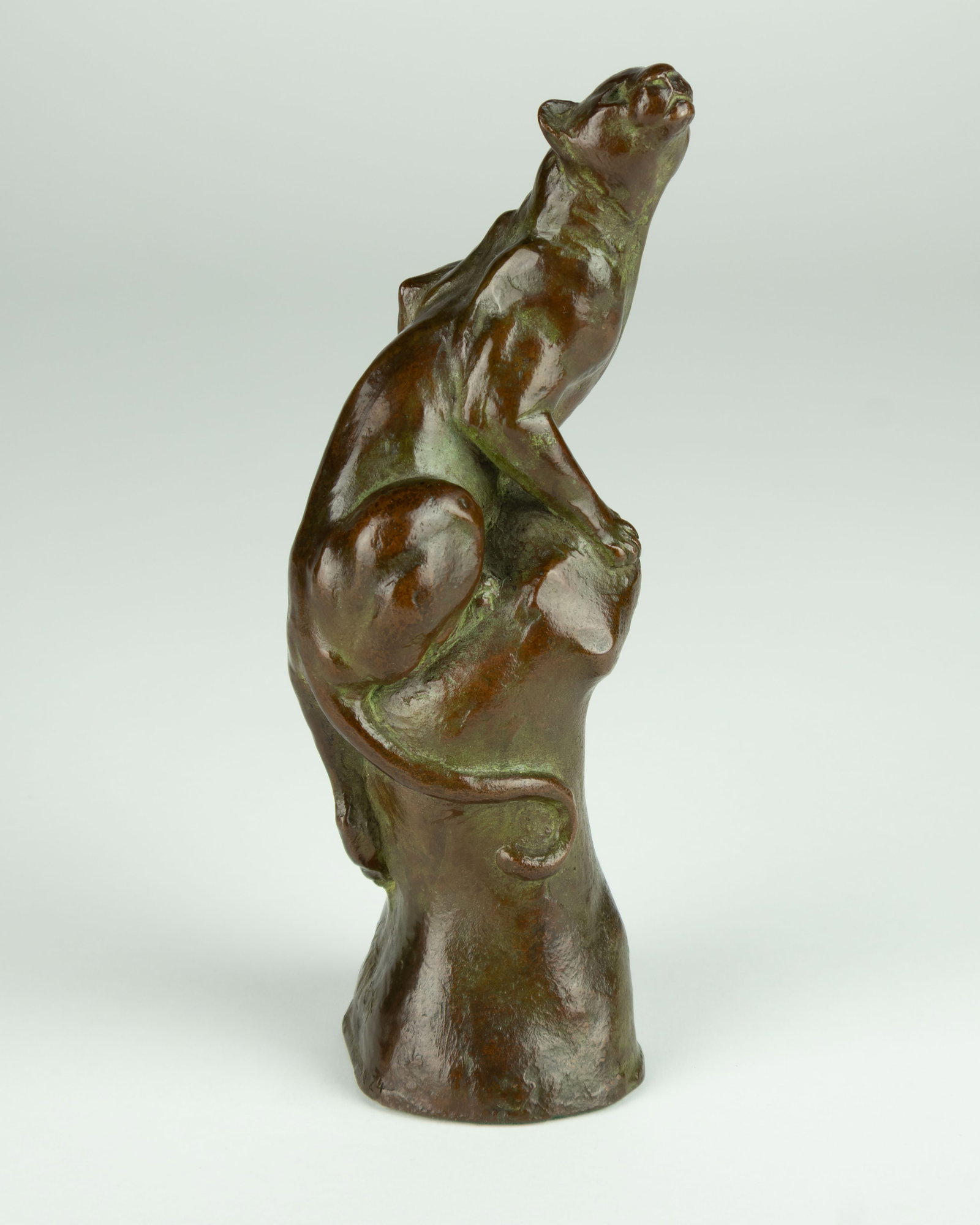 Anna Hyatt Huntington, Jaguar Climbing a Rock, c. 1925: Anna Hyatt Huntington 1876-1973 Jaguar Climbing a Rock, c. 1925 bronze inscribed: Anna V. Hyatt stamped: Q 494 GORHAM CO. FOUNDERS #24 modeled c. 1925 8 3/4 x 3 1/4 x 3 in. Provenance
