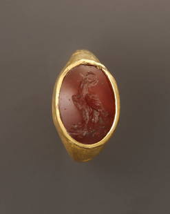 A ROMAN GOLD RINGA ROMAN GOLD FINGER RING WITH INTAGLIO: "