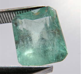 GIA certified natural emerald Colombia clean green 4,65 ct