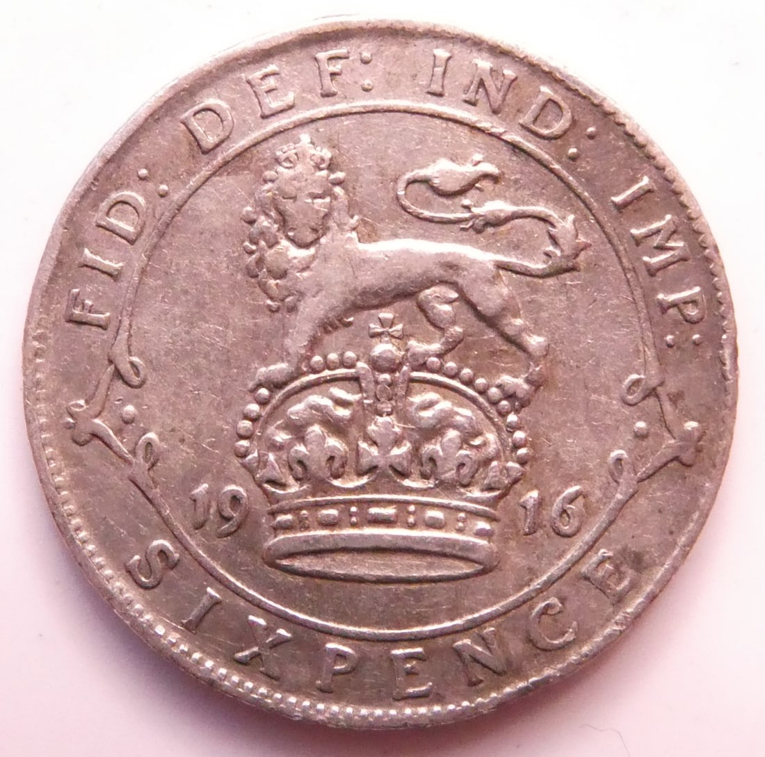 1916 UK 6 Pence - George V Silver coin (1 of 2)
