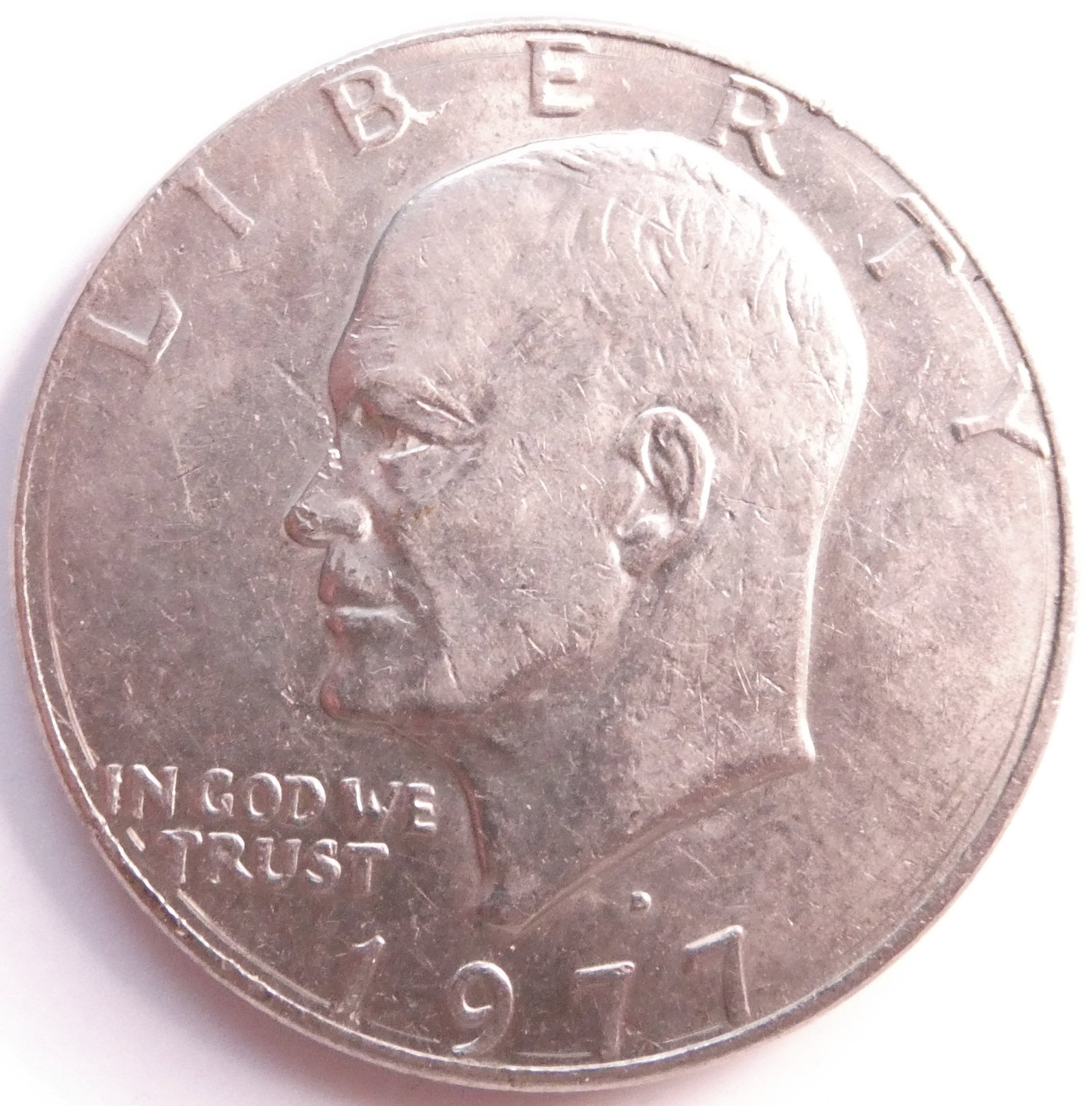 US 1977-D Eisenhower Dollar "Error D" (1 of 2)