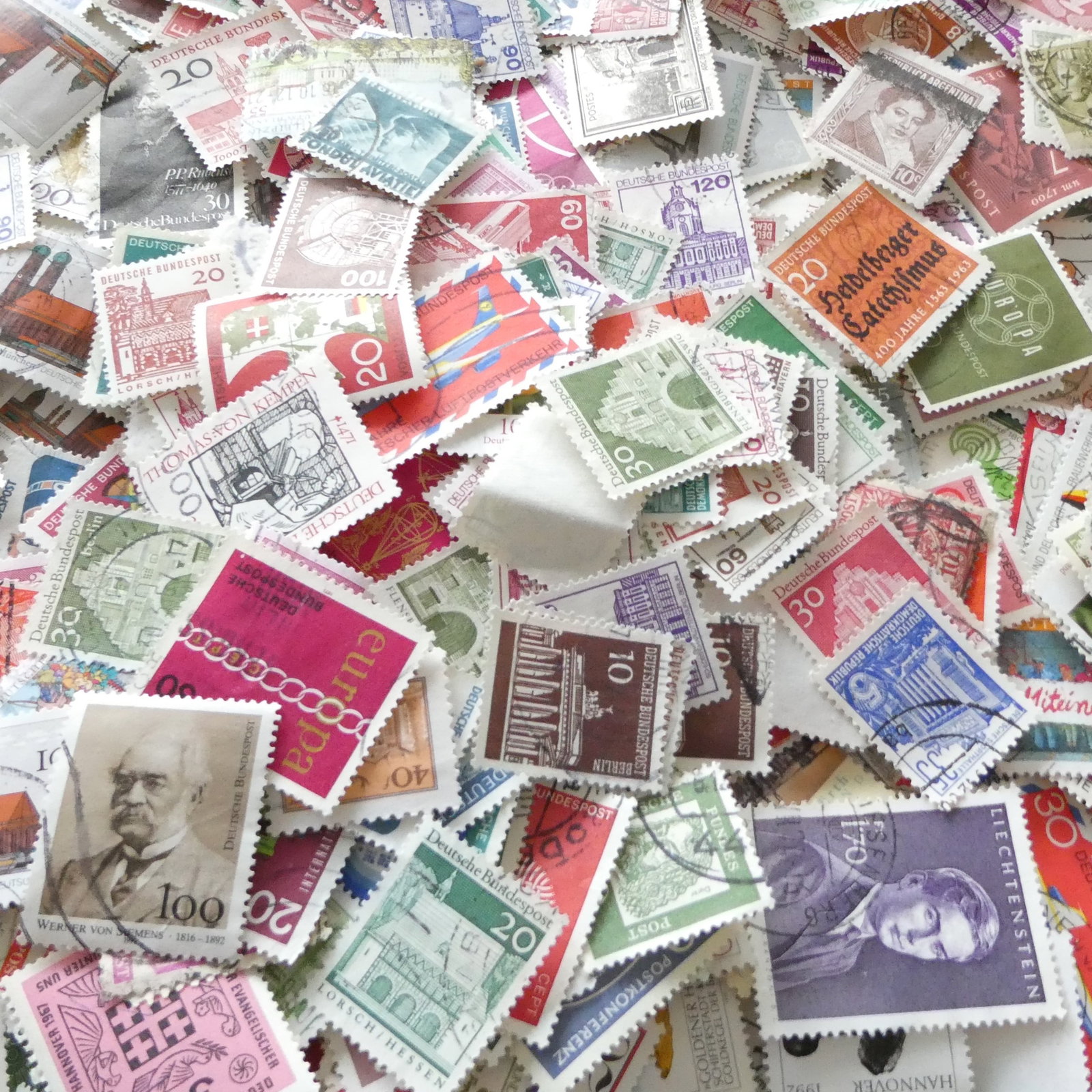 At least 4000 German stamps 19th century: At least 4000 German stamps 19th century