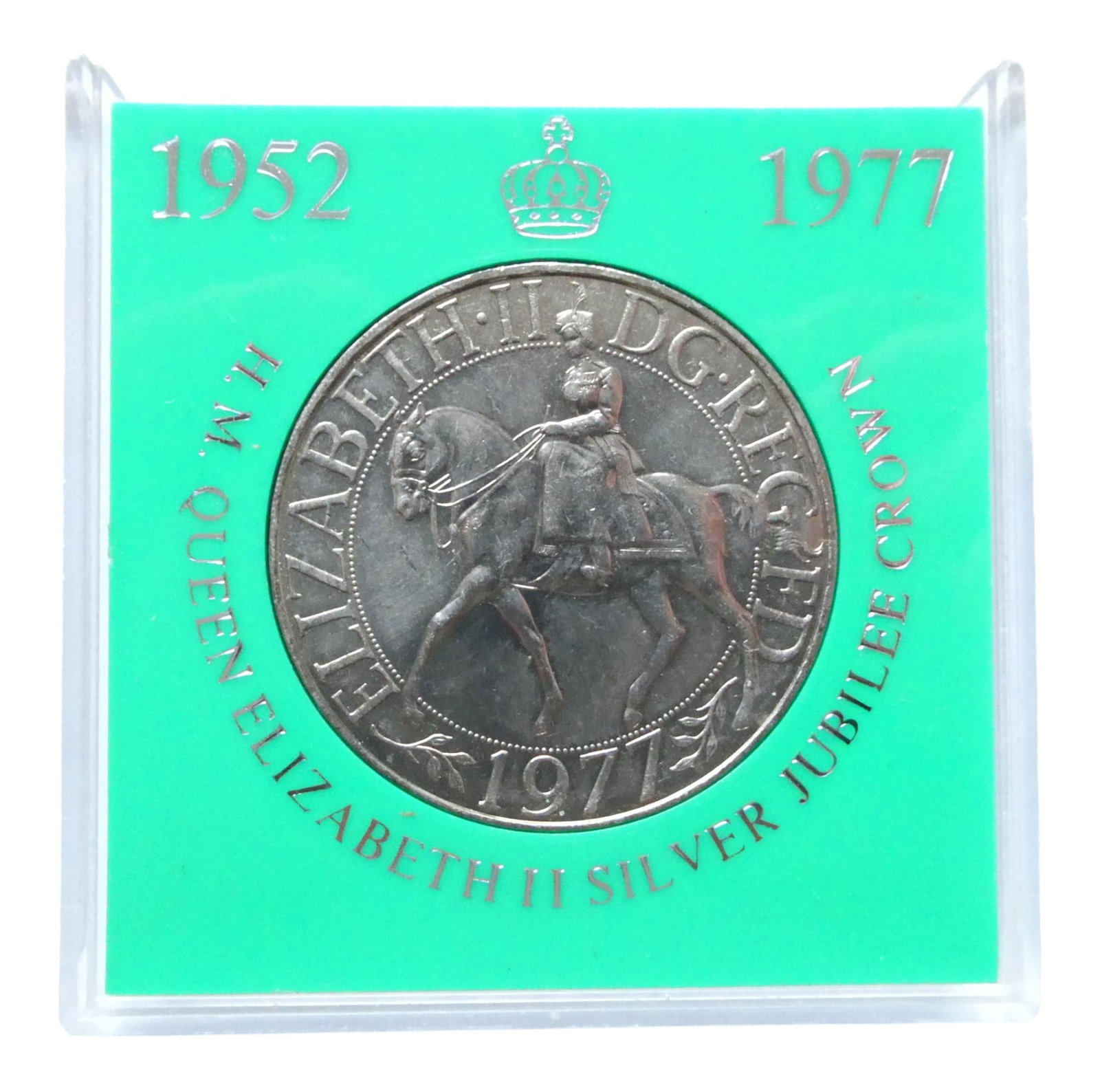 1977 Elizabeth II Jubilee Silver Proof Crown (28.28g): IssuerUnited Kingdom (United Kingdom, British Overseas Territories and Crown Dependencies) QueenElizabeth II (1952-2022)TypeNon-circulating coinYear1977Value25 Pence0.25 GBP = SEK 3.35CurrencyPound st