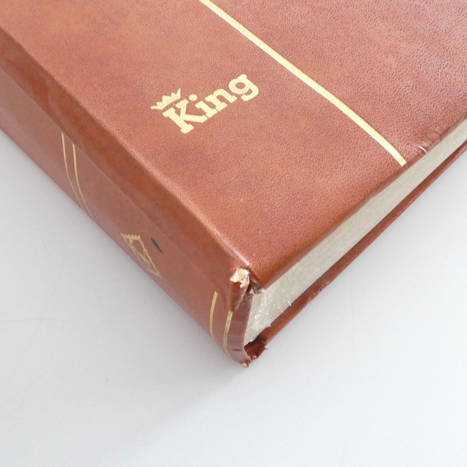 Collection 64 pages stamps  the world 1900s (1 of 18)