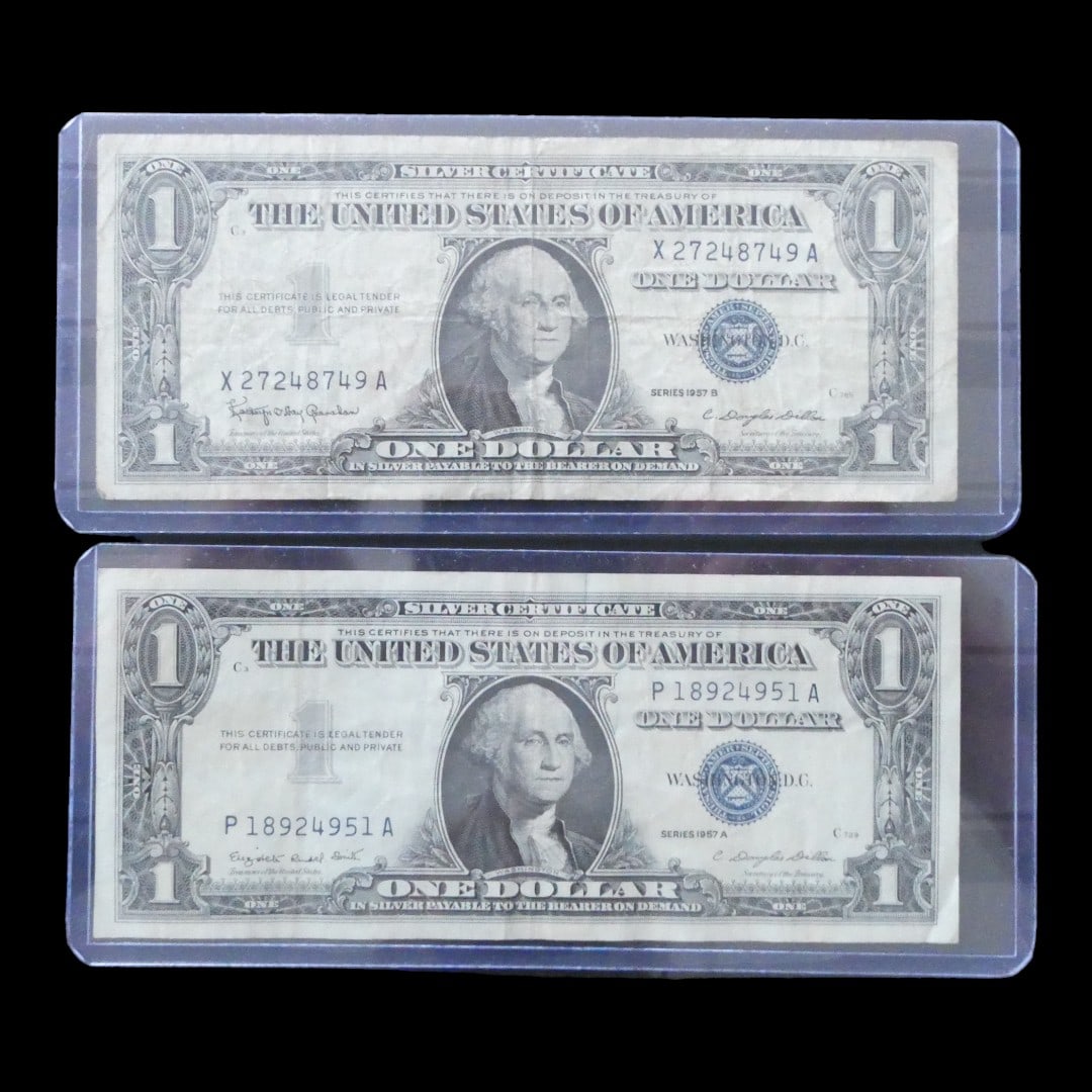 2 RARE 1957 UNC ONE DOLLAR BILL STAR NOTE LOW PRINT 1.00 (1 of 2)