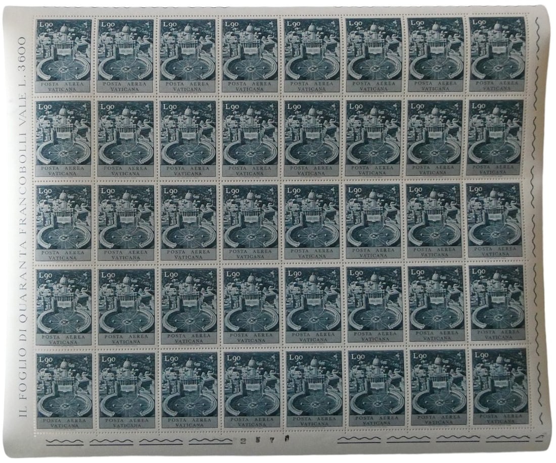 Vatican city sheet 1967 Aerial View of St. Peter's 90L Scott C49 MNH (1 of 3)