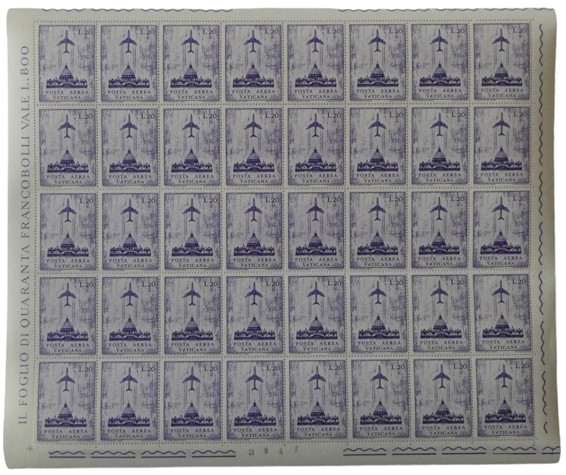 Vatican city sheet 1967 Jetliner over St. Peter's 20L Scott C47 MNH (1 of 3)