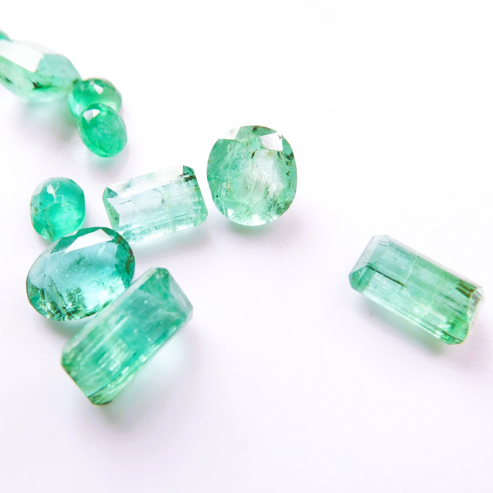 natural emerald punjsher Afganistan lot 5,20 ct (1 of 7)