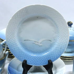 Bing & Grøndahl & Royal Copenhagen "Seagull" Dinnerware, 56 pcs (1 of 7)
