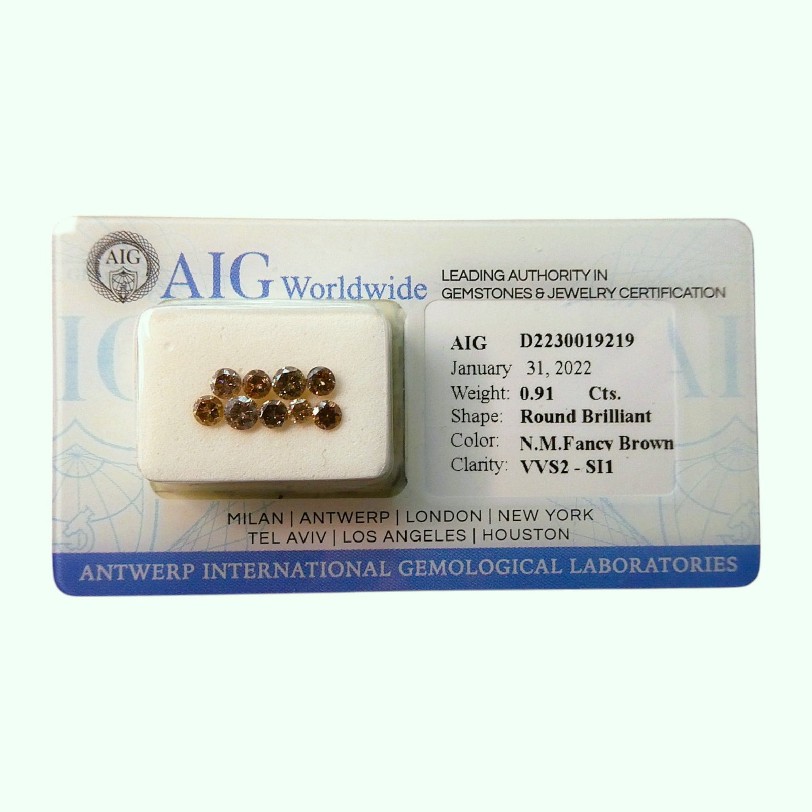 AIG-Certified lot Fancy Brown Diamonds, 0.91 cts, Antwerp: A certified parcel of nine natural round brilliant-cut diamonds totaling 0.91 carats, issued by AIG (Antwerp International Gemological Laboratories) on January 31, 2022. These diamonds are graded as N