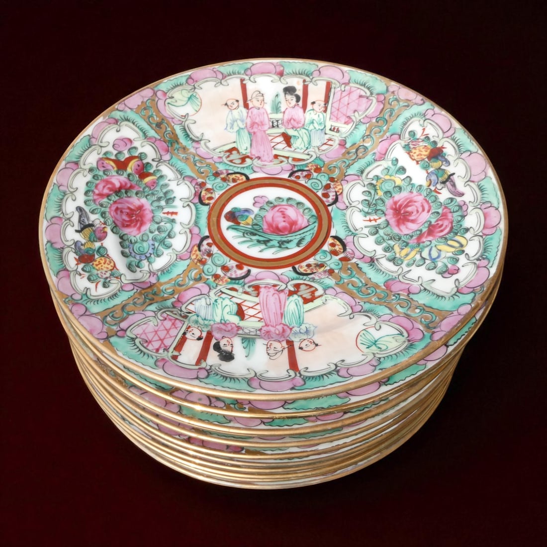 Set of 12 Hand-Painted Rose Medallion Plates, Macau, ca. 1950 (1 of 9)