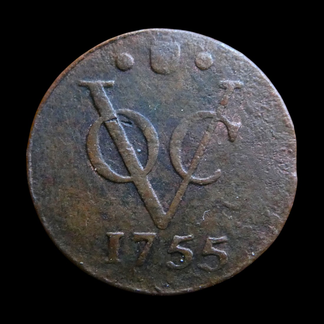 Netherlands East Indies 1755 VOC Half Duit Copper Coin KM#112.1: Struck in 1755 for the Dutch East India Company (VOC), this Half Duit copper coin is catalogued as KM#112.1 and represents the colonial trade coinage that circulated widely in Asia during the 18th cen