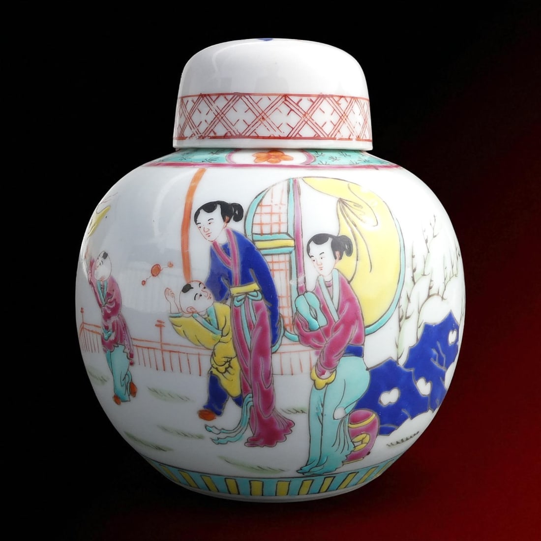 Chinese Republic Period Famille Rose Ginger Jar with Court Scene, Qianlong Mark, c. 1912–1949 (1 of 11)
