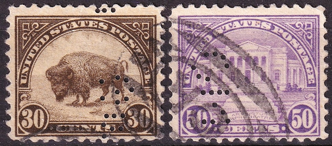 1931 U.S. 30¢ Bison & 50¢ Arlington Amphitheatre with “B & O?? Perfins, Scott 700 & 701: A fine matched pair of high-denomination definitive stamps from the 1922–1931 U.S. Regular Issue series, comprising the 30 cent brown stamp depicting the iconic American Bison (Scott 700, Michel US