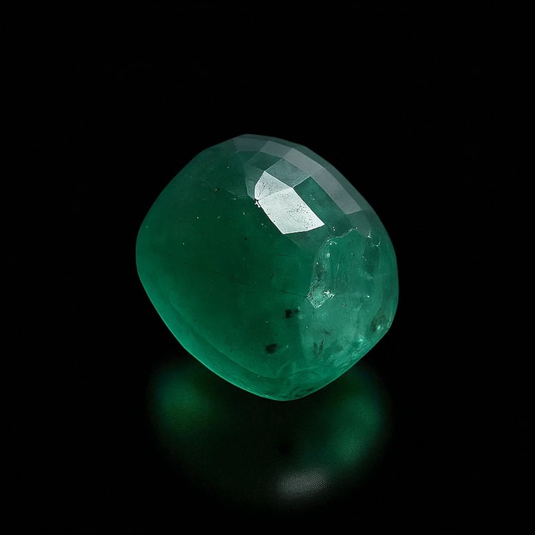 Exceptional 76.97 ct Untreated Emerald from Panjshir, Afghanistan - 8