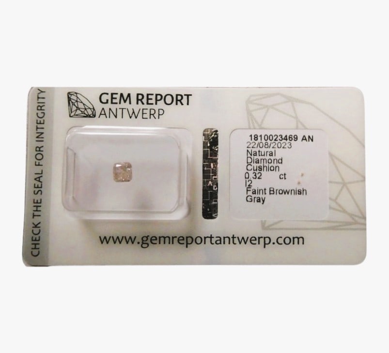 Natural Cushion Diamond, 0.32 ct Faint Brownish Gray, Antwerp: This certified natural diamond, evaluated in Antwerp on August 22, 2023, features a cushion cut with dimensions of 3.90 x 3.74 x 2.33 mm and weighs 0.32 carats. The gem is classified under clarity gra