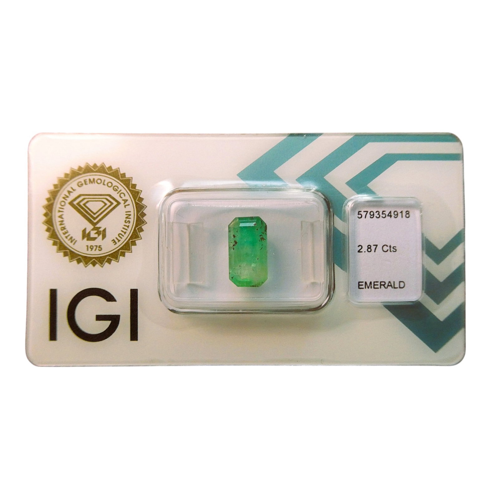 IGI Certified Natural Emerald, 2.87 Ct, Punjsher, Afghanistan: This IGI-certified natural emerald weighs 2.87 ct and originates from the renowned Punjsher region in Afghanistan. The emerald displays a rich green color and is transparent, enhancing its overall vis