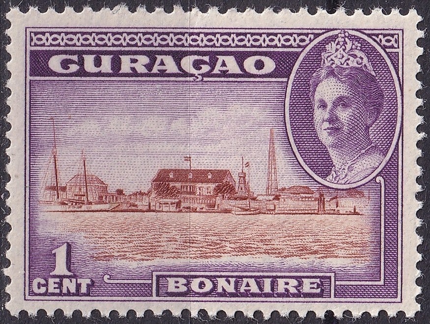 1943 Curaçao Bonaire 1c Queen Wilhelmina – Scott AN 164, Engraved: This 1943 Curaçao 1 cent engraved issue for Bonaire, listed as Scott AN 164, represents one of the most distinctive wartime printings of the Netherlands Antilles, produced during a period marked by g