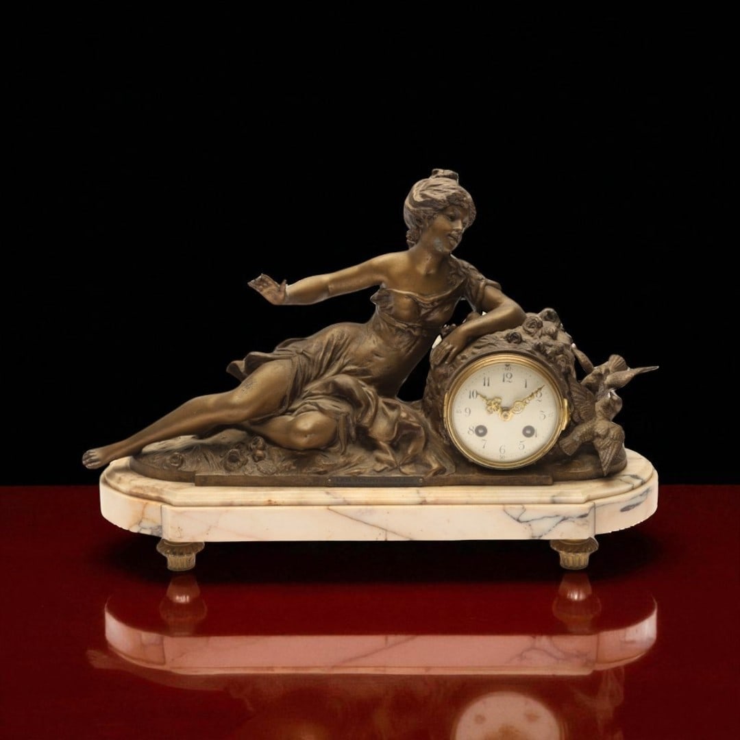 French Art Nouveau Mantel Clock “Les Tourterelles?? Louis & François Moreau, c.1900–1930: This impressive French mantel clock, entitled “Les Tourterelles” and signed by the renowned sculptors Louis and François Moreau, dates from the first half of the 20th century and reflects the