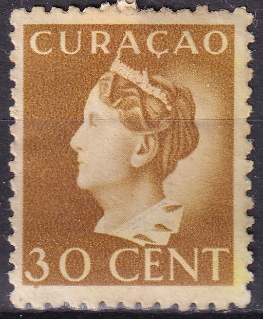 1941 Curacao Scott 160 Queen Wilhelmina 30c Konijnenburg Issue: A desirable single from the wartime definitive issues of Curaçao and the Netherlands Antilles, featuring the elegant “Konijnenburg” portrait of Queen Wilhelmina. This 30 cent denomination, co