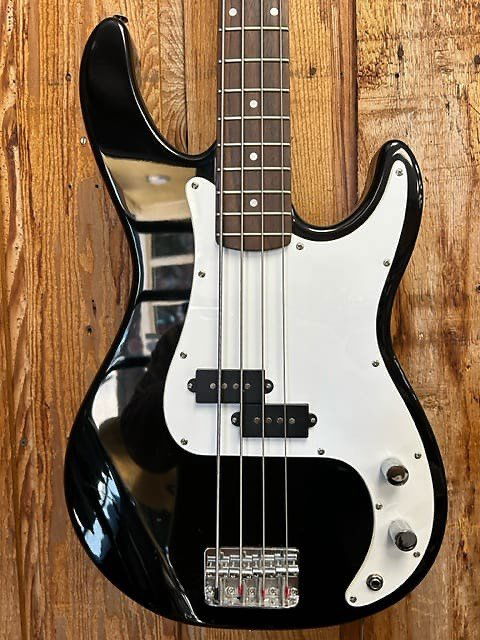 2010 Peavey Miletsone Bass: This cutting-edge instrument is the result of Peavey's continual dedication to the working musician. The Milestone bass is a rare combination of stunning craftsmanship and intelligent design with a re